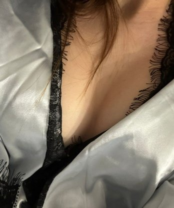 Виктория, 23